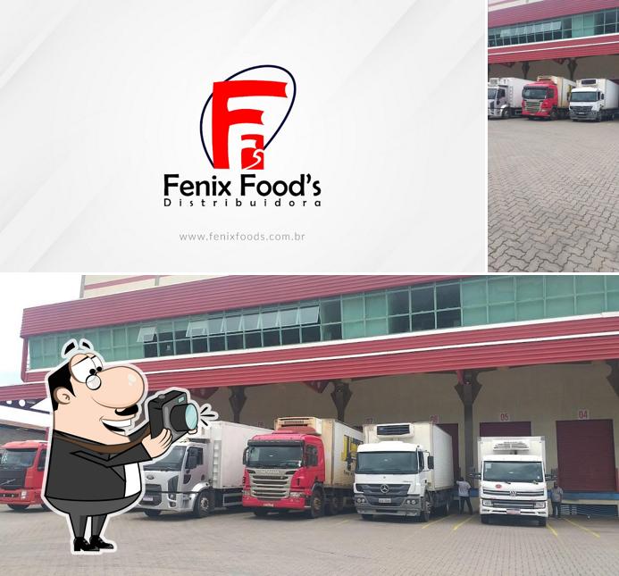 Look at this image of Fenix Food's Distribuidora