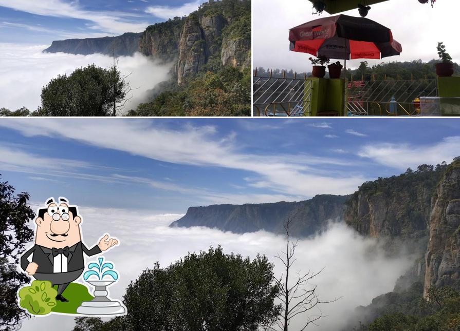 Check out how Kodai Boat Club Canteen looks outside