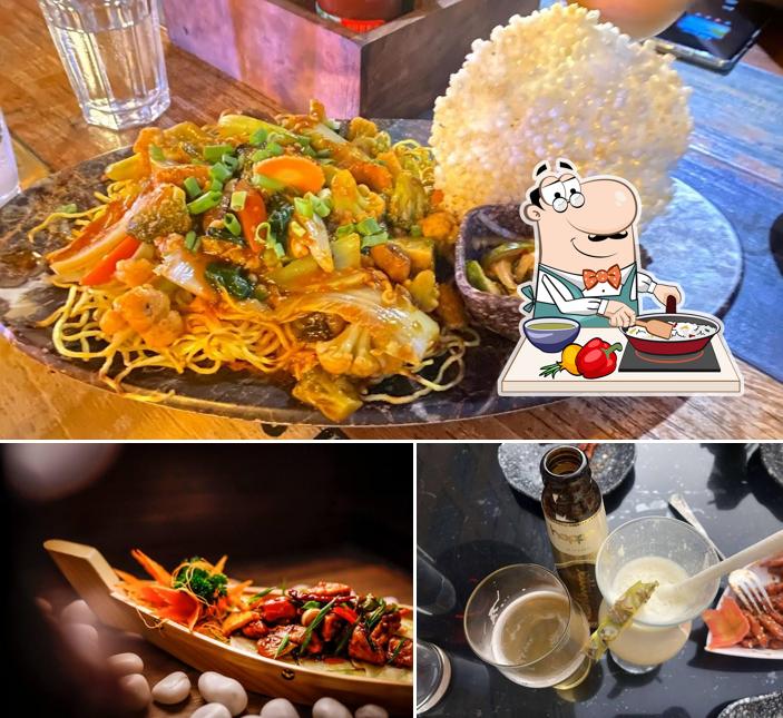 Paella at The Flying Dutchman , 5th Floor, Bhutani City Center Mall Noida Sector-32