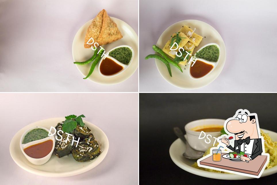 Meals at DEEPAK SPECIAL TEA HOUSE