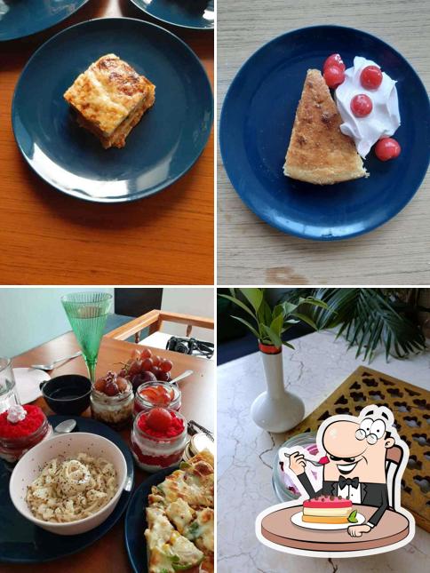 Cirrus Minor serves a number of sweet dishes