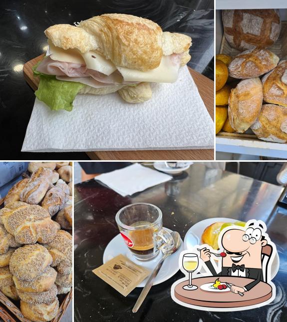 Cibo al Forneria Santa Rita Torino - Panificio - Focacceria - Pasticceria - Caffetteria