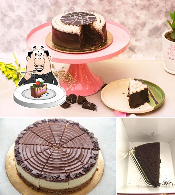 Chocolate cake at Baked By Nini's - Bodakdev