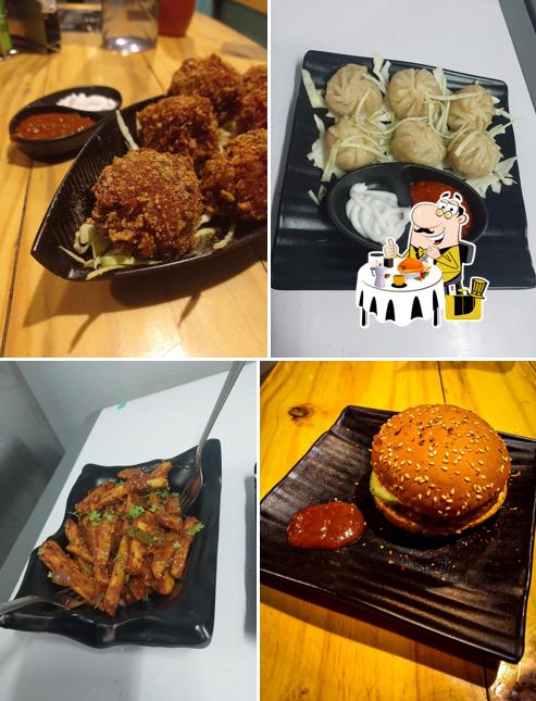 Food at CFF_JAIPUR (CHATKARA FAST FOOD)