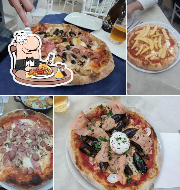A Rosso Corallo, puoi goderti una bella pizza A Rosso Corallo, puoi goderti una bella pizza