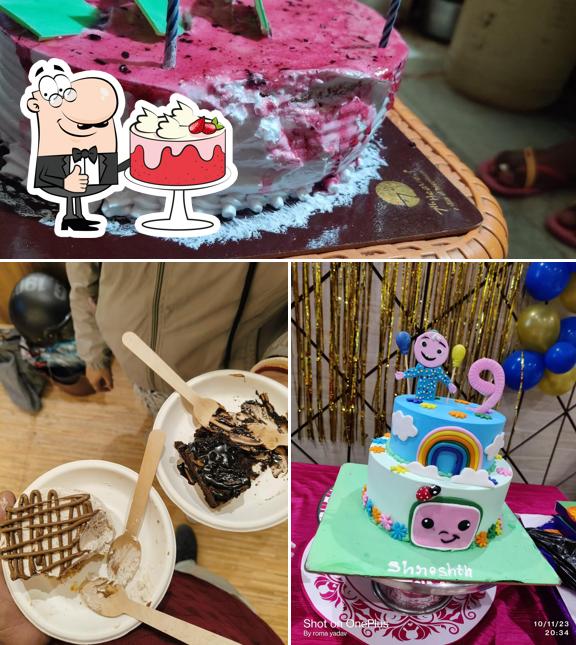 Red velvet cake at 7th Heaven