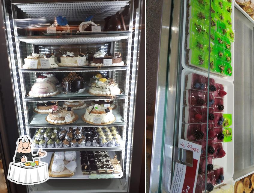 Cibo al Bar Pasticceria La Mignon Di Minerva Michele