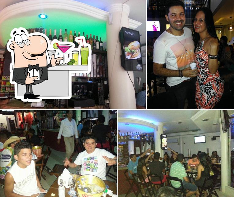 Look at the photo of Emporio bebidas