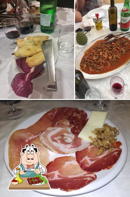 Scegli i un pasto a base di carne a La Torretta Di Iacovella Giuseppina