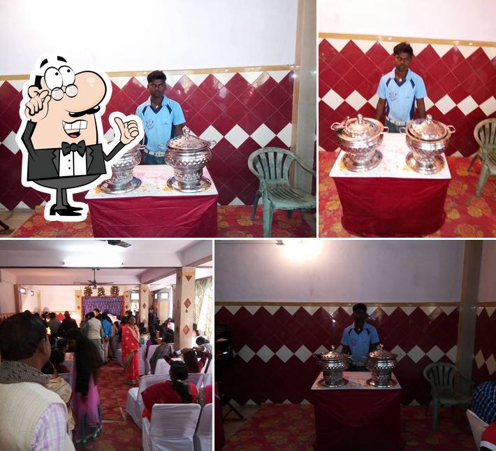 Vikash Foods & Restaurant