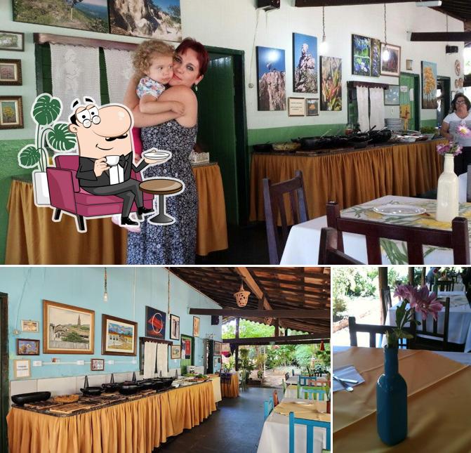 Veja imagens do interior do Restaurante Flor de Ipê