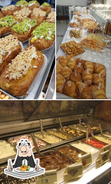Platti al Il Borgo Pasticceria Gelateria snc di Oldoni Roberto & C