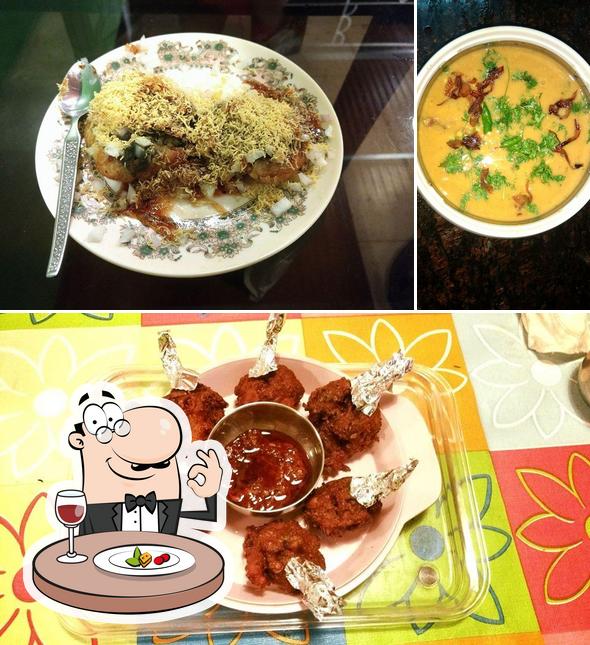 Food at Little Hut