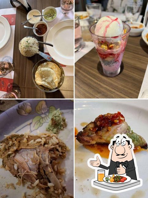 Food at Paragon Restaurant - Since 1939