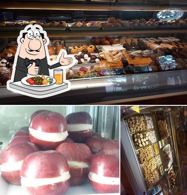 Platti al Bar Caffetteria Pasticceria Gelateria Ciccone