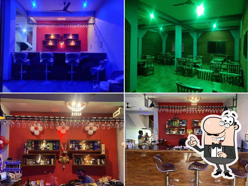 Hotel Raj Inn bar and restaurant