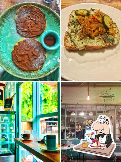 La-Gwa Bistro offers a selection of sweet dishes