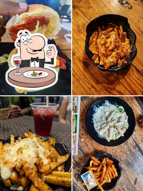 Food at Foodelicious Cafe and Bistro