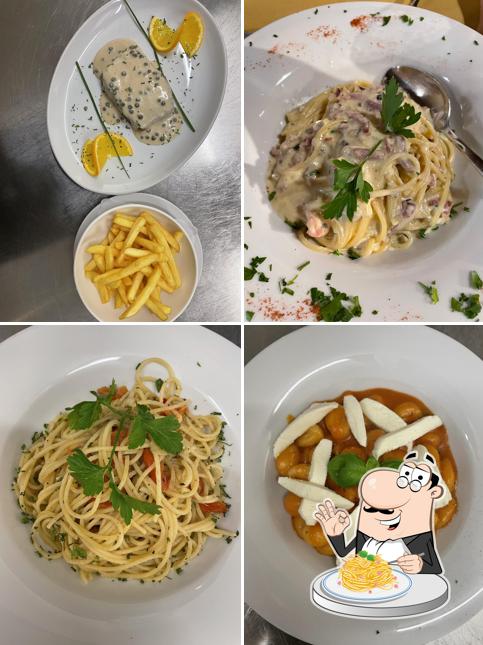 Noras Restaurant