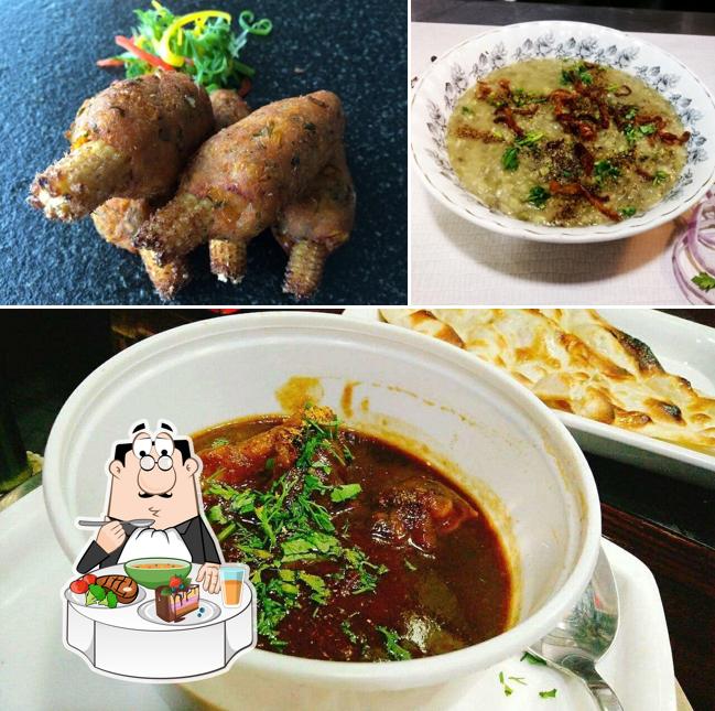 Hot and sour soup at Wah Chef