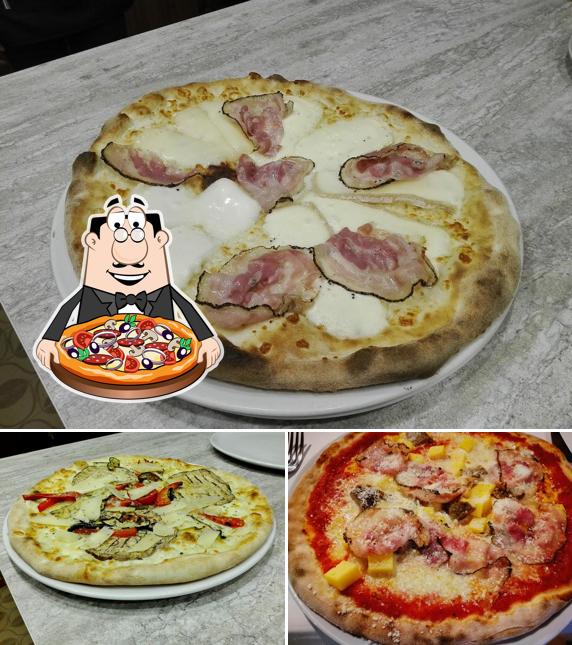 Ordina tra le molte varianti di pizza