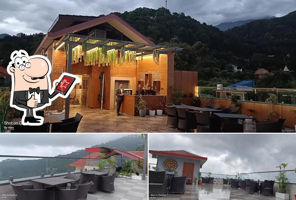 Here's an image of Falak open Air Roof Top Restaurant