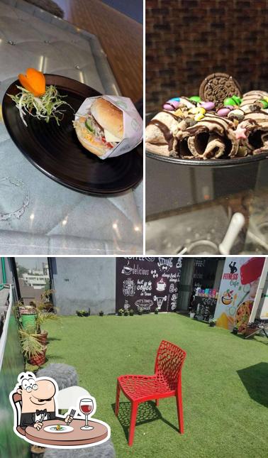 The image of Fitness Cafe’s food and interior