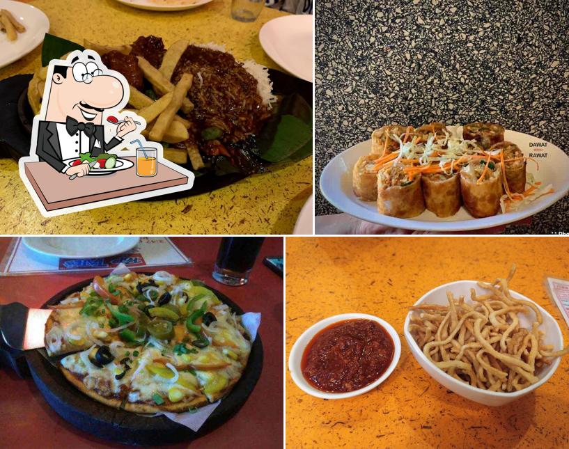 Food at Popup Family Restaurant