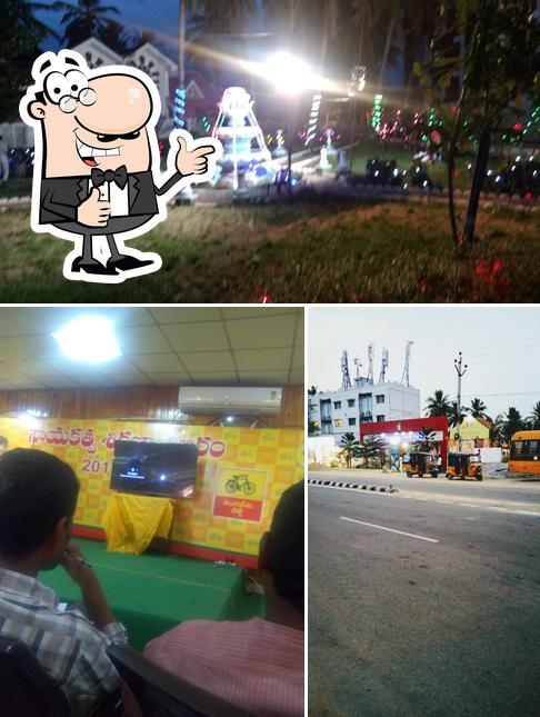 See this photo of Krishna Food Park