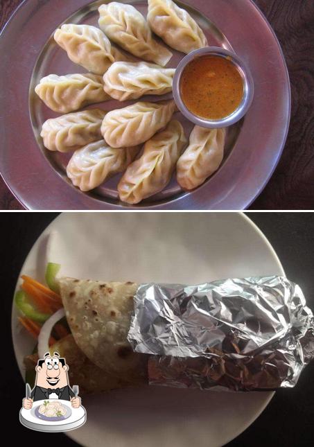 Dumplings at Sumo Chinese Vada Pav