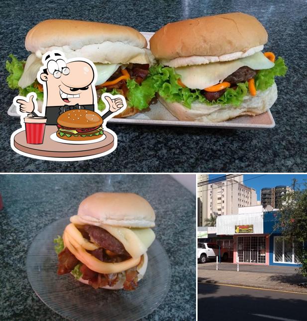 Os hambúrgueres do Good Lanches irão satisfazer uma variedade de gostos
