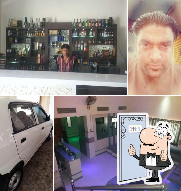 Hotel Lords Bar & Restaurant