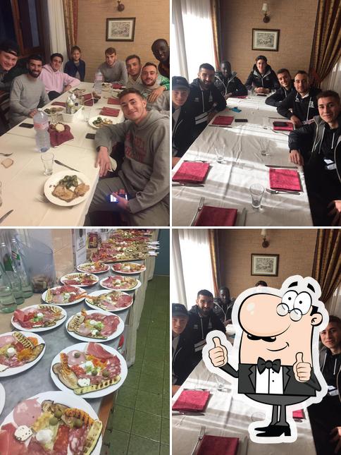 Vedi la foto di Ristorante Pizzeria La Roccia dei Camilliani