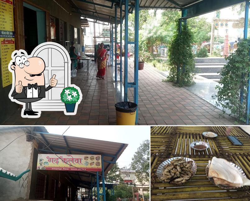 The photo of गढ़ कलेवा’s exterior and food