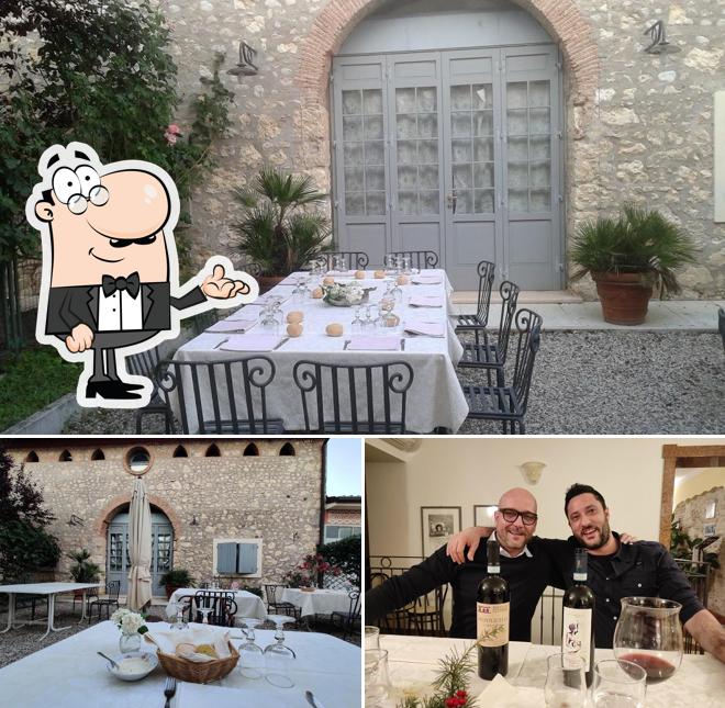 Siediti a un tavolo di Ristorante al Donzellino