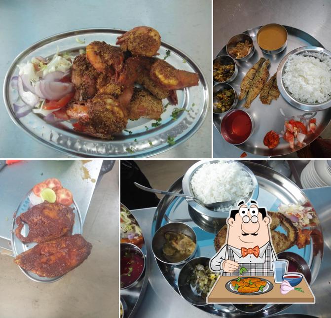 Chicken wings at Fish Hut Family Restaurant