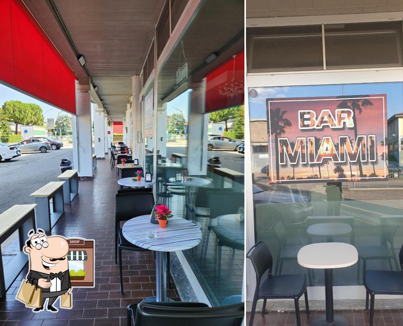 Gli esterni di BAR MIAMI