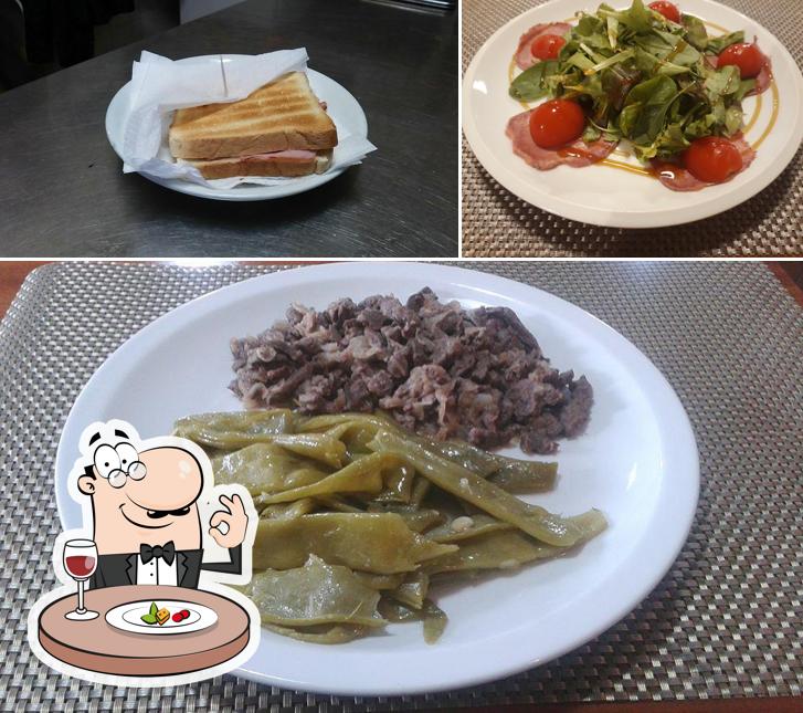 Cibo al Trattoria bar Red Rose da Gina