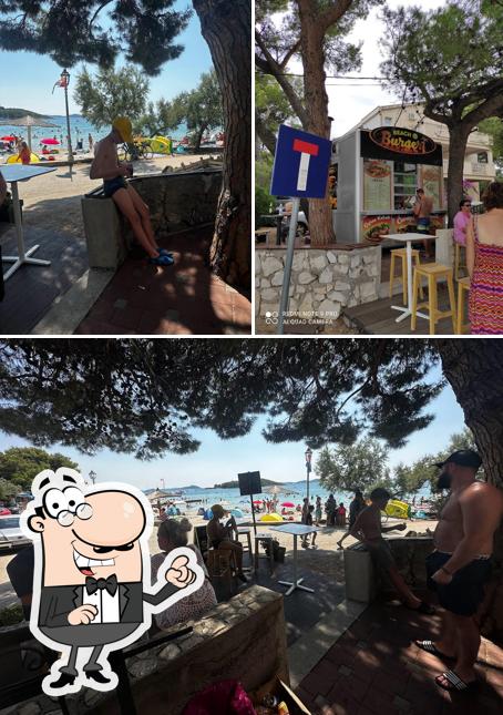 Gli interni di Burger beach