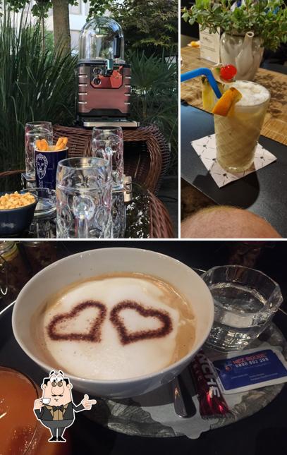 Goditi un drink a City BAR