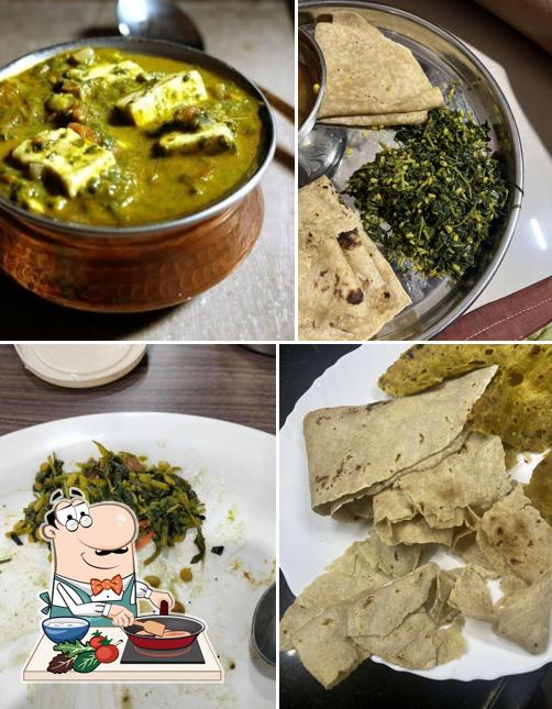 Chicken curry at EatBit the homemade goodness. Poli Bhaji Kendra