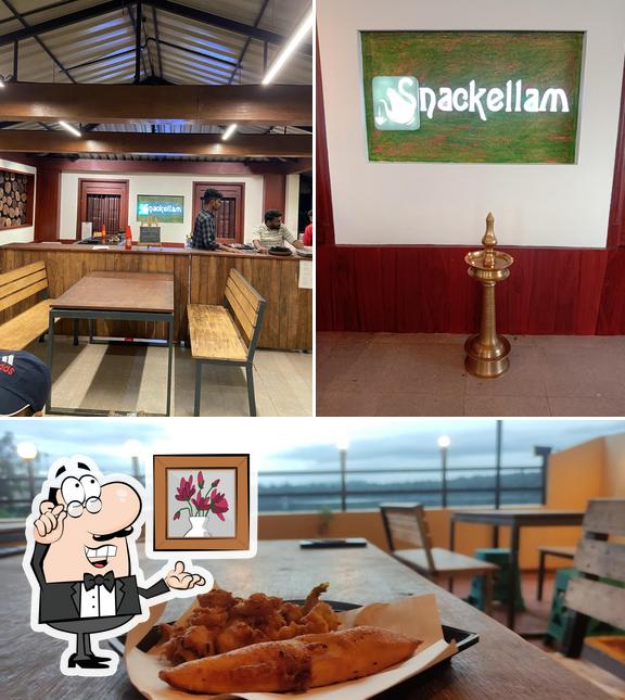 The interior of Snackellam