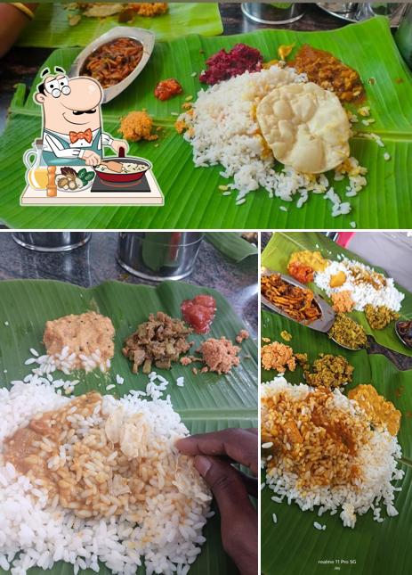 Fried rice at Tharavadu Seafood Restaurant