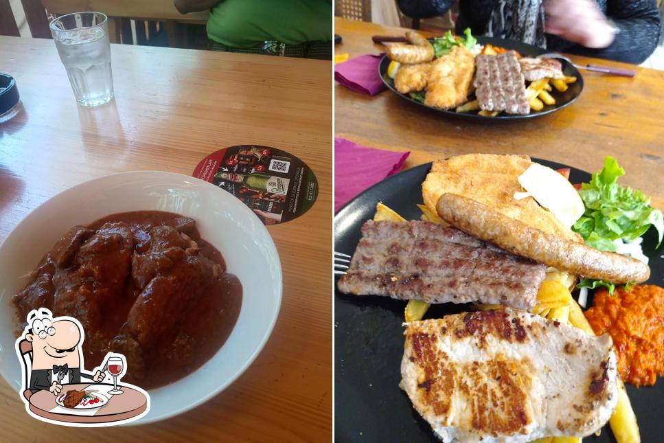 Scegli i piatti di carne a Restavracija Pizerija Turist