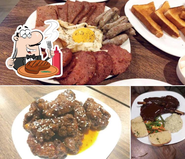 Order meat meals at Macazzo