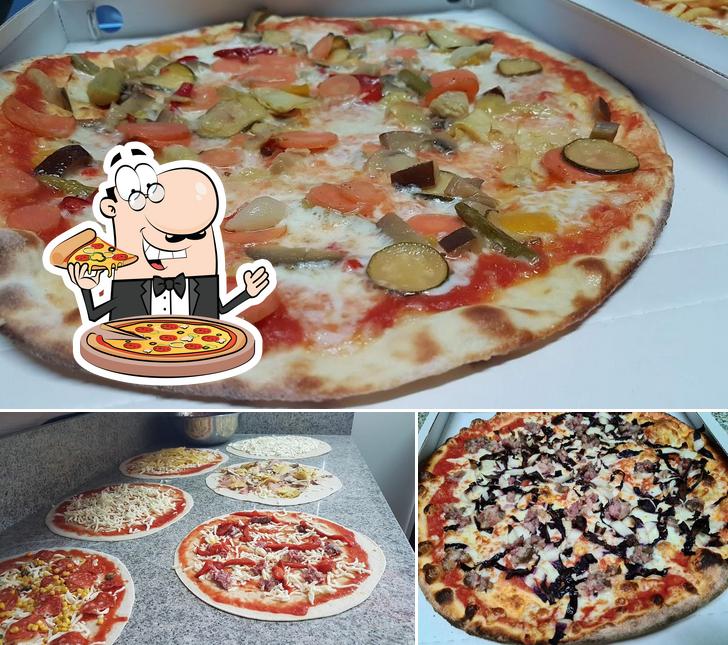 A Pizza Pazza Da Silvia, puoi goderti una bella pizza