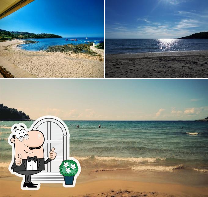 Goditi la vista dagli esterni di Plaza Przina