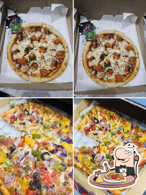 Pick pizza at Kefi - Global Street food