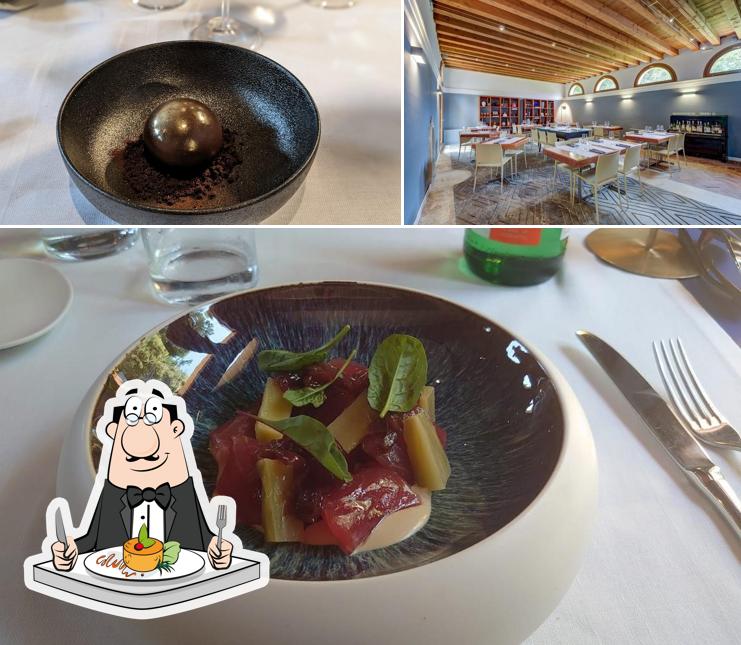 Ristorante Villa Tessier si caratterizza per la cibo e interni