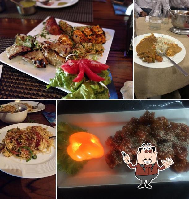 Food at Laziz Rasoi